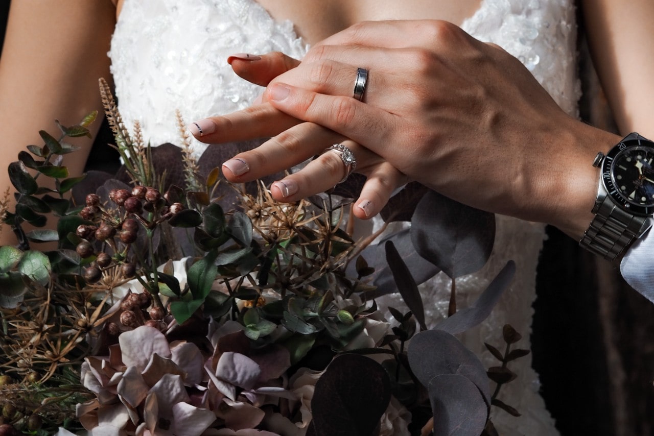 Choosing the Perfect Jewelry for Your Fall Wedding